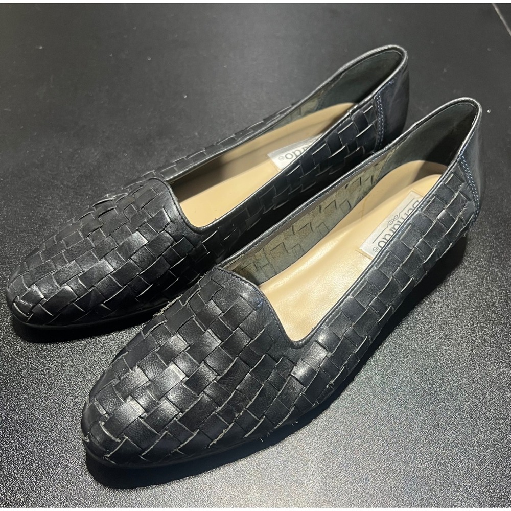 Bernardo Tingle Black Woven Leather Loafers Almond Toe Flats Made in Brazil 7.5M